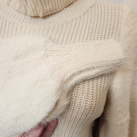 Thick Winter Knitted Bodycon Ribbed Sweater Dress - Picture 10 of 17